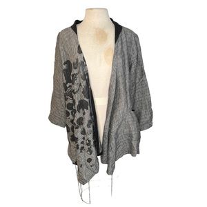 Mara Gibbucci grey linen open jacket